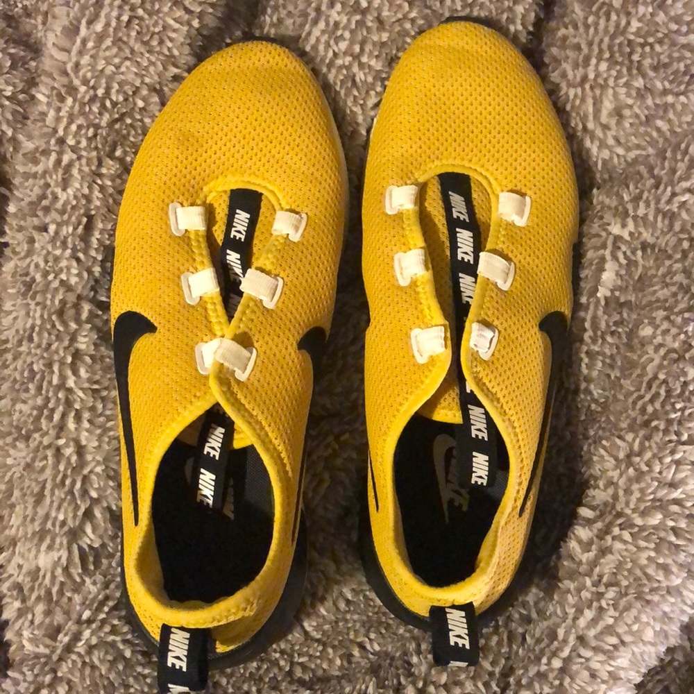 Nike shoes